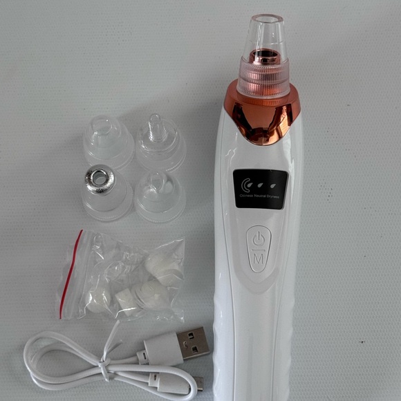 Blackhead Remover Tools Electric Pore Vacuum Extractor for Face - Picture 3 of 6